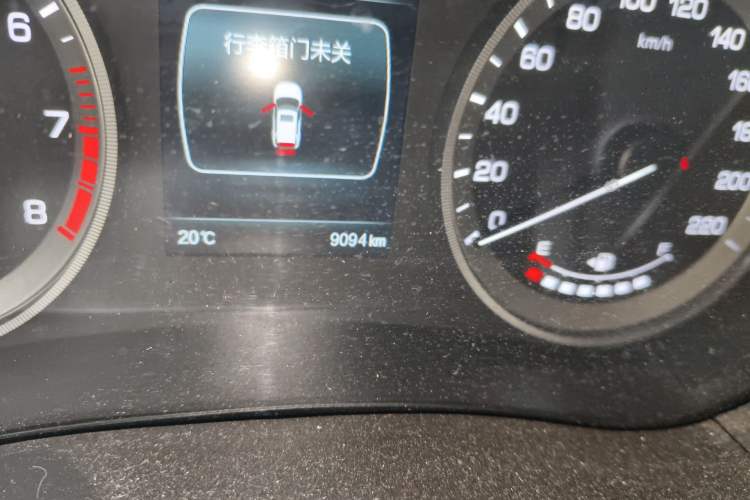 Used CHANGAN CS55 2018 1.5T Automatic Colorful Edition China V Standard Odometer Close Up