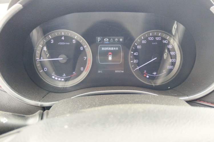 Used CHANGAN CS55 2018 1.5T Automatic Colorful Edition China V Standard Odometer Close Up