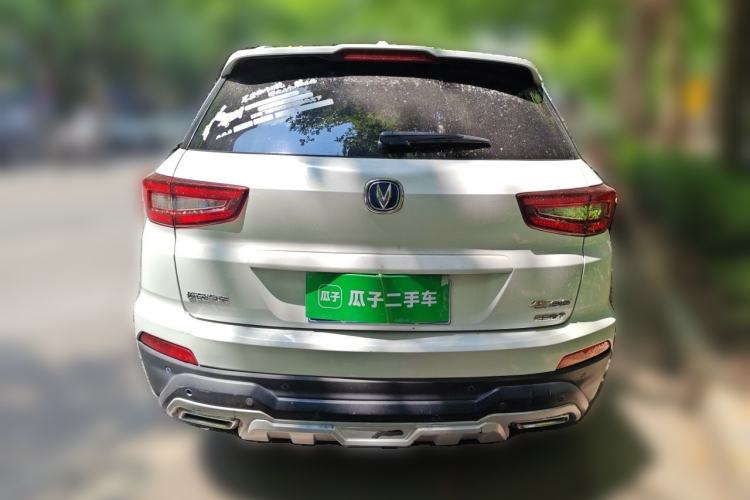 Used CHANGAN CS55 2018 1.5T Manual Colorful Model China V Standard Rear