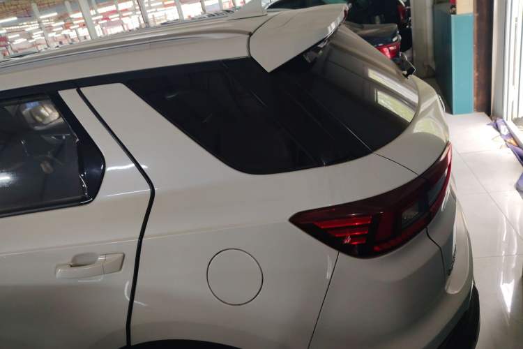 Used CHANGAN CS55 2018 1.5T Automatic Colorful Edition China V Standard Rear Left 45 Deg