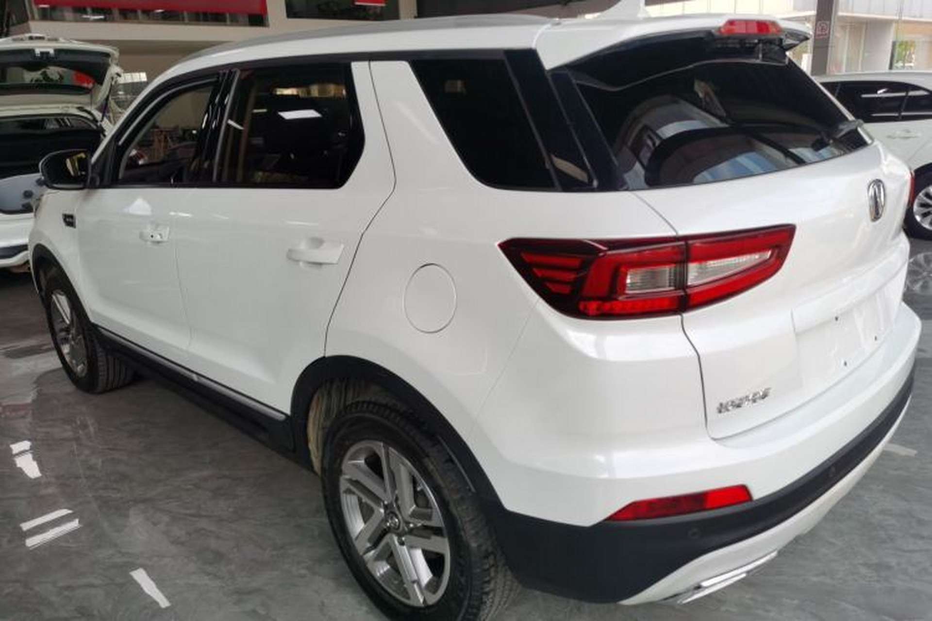 Used CHANGAN CS55 2018 1.5T Automatic Colorful Edition China V Standard Rear Left 45 Deg