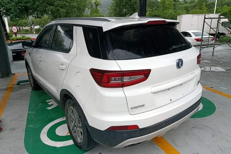 Used CHANGAN CS55 2018 1.5T Manual Colorful Model China V Standard Rear Left 45 Deg