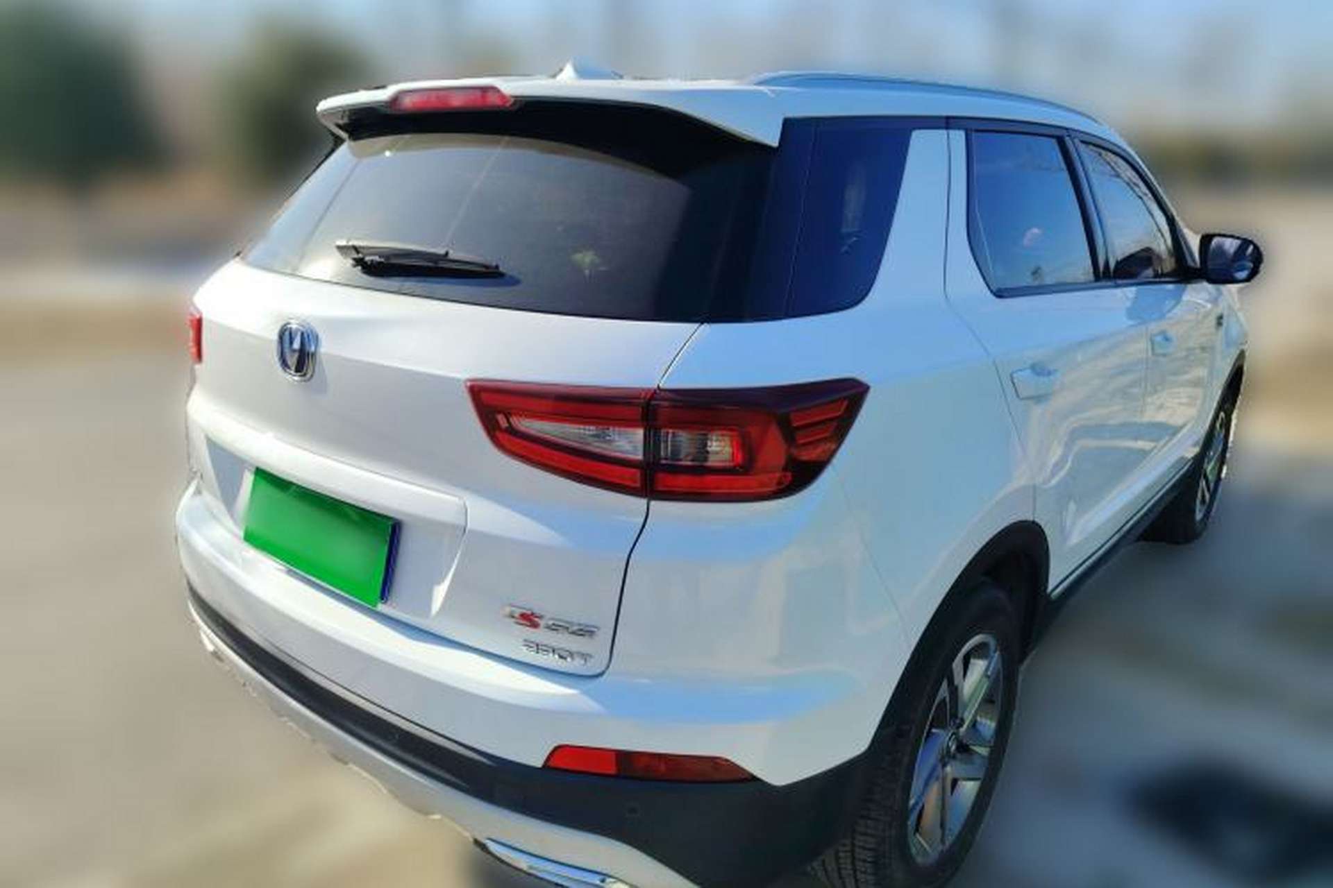 Used CHANGAN CS55 2018 1.5T Manual Colorful Model China V Standard Rear Right 45 Deg