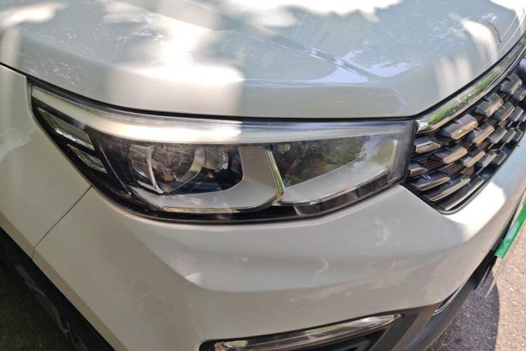 Used CHANGAN CS55 2018 1.5T Manual Colorful Model China V Standard Right Front Headlight