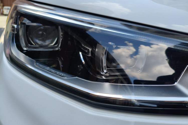 Used CHANGAN CS55 2018 1.5T Automatic Lite Edition China VI Right Front Headlight