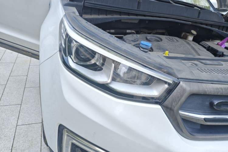 Used CHANGAN CS55 2018 1.5T Manual Colorful Model China V Standard Right Front Headlight