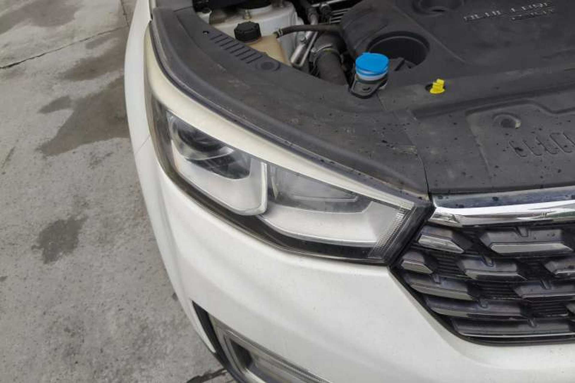 Used CHANGAN CS55 2018 1.5T Manual Colorful Model China V Standard Right Front Headlight