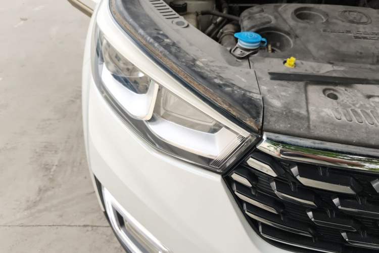 Used CHANGAN CS55 2018 1.5T Manual Colorful Model China V Standard Right Front Headlight