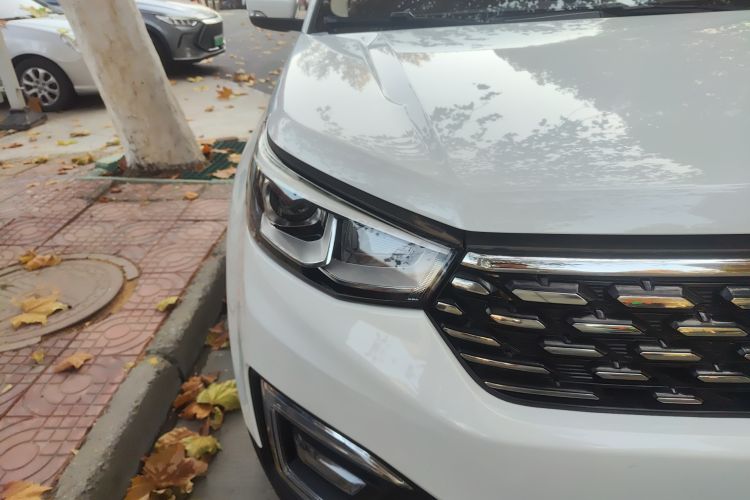 Used CHANGAN CS55 2018 1.5T Manual Colorful Model China V Standard Right Front Headlight