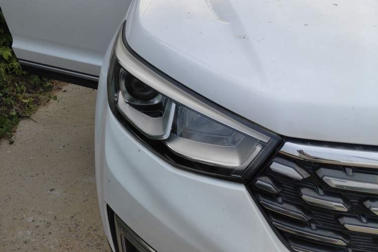 Used CHANGAN CS55 2018 1.5T Manual Colorful Model China V Standard Right Front Headlight