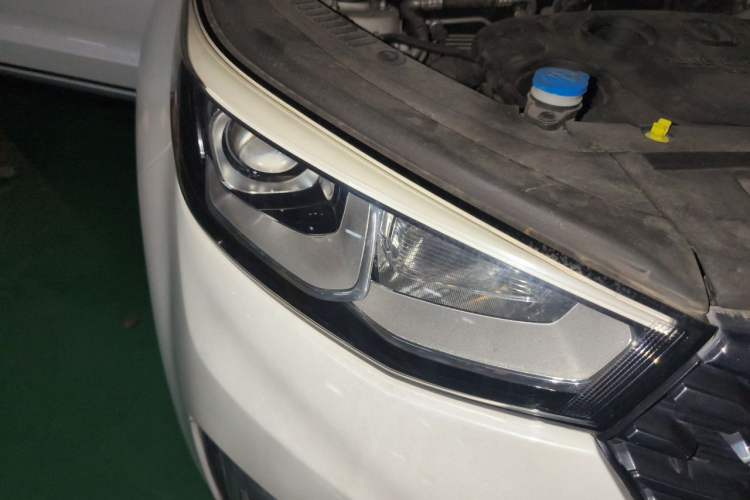 Used CHANGAN CS55 2018 1.5T Automatic Colorful Edition China V Standard Right Front Headlight