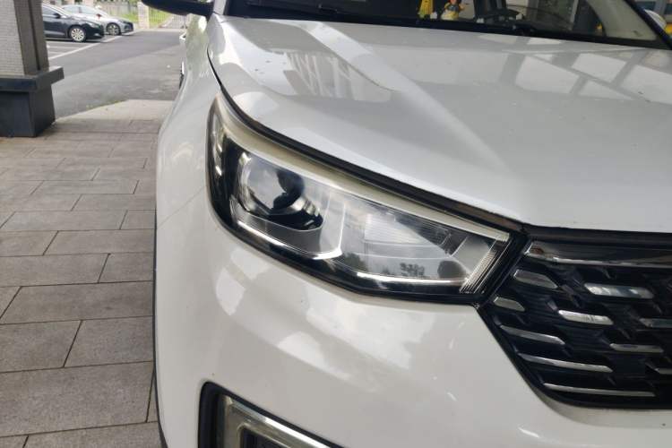 Used CHANGAN CS55 2018 1.5T Manual Colorful Model China V Standard Right Front Headlight