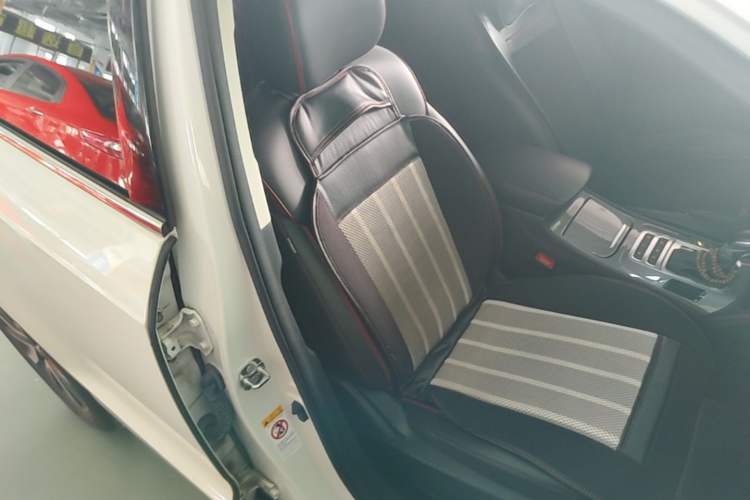 Used CHANGAN CS55 2018 1.5T Automatic Xuanzhi Model China V Standard Right Front Seat
