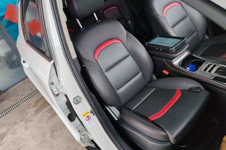 Used CHANGAN CS55 2018 1.5T Automatic Xuan Dong Model China V Standard Right Front Seat