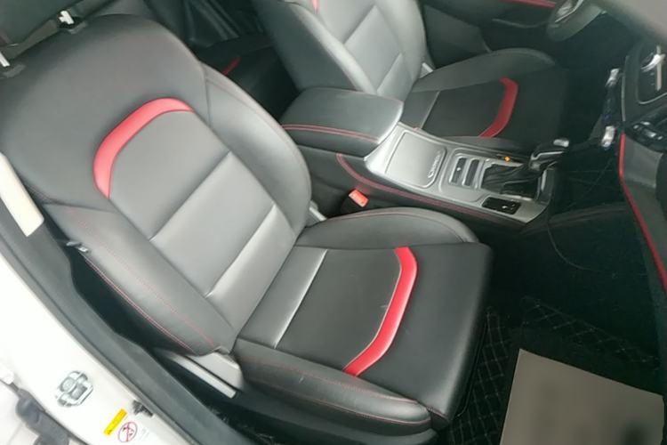 Used CHANGAN CS55 2018 1.5T Automatic Colorful Edition China V Standard Right Front Seat