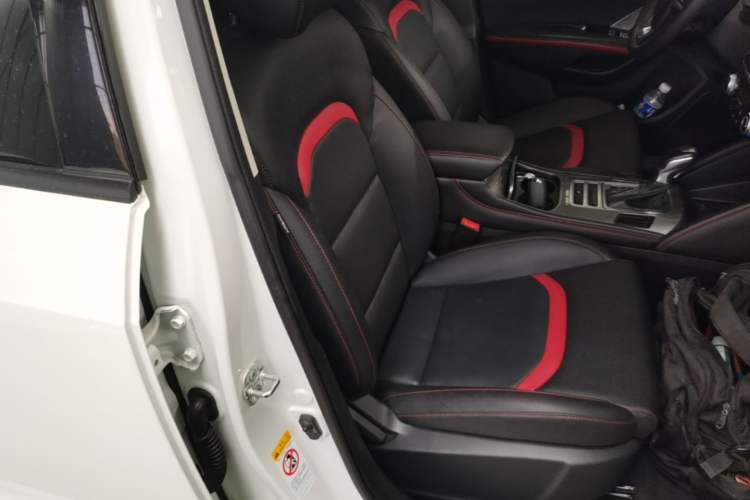 Used CHANGAN CS55 2018 1.5T Automatic Colorful Edition China V Standard Right Front Seat