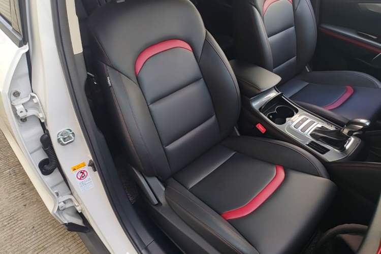 Used CHANGAN CS55 2018 1.5T Automatic Xuan Dong Model China V Standard Right Front Seat