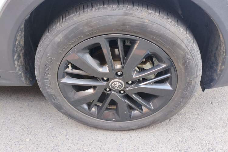 Used CHANGAN CS55 2018 1.5T Automatic Lite Edition China VI Right Front Wheel Hub