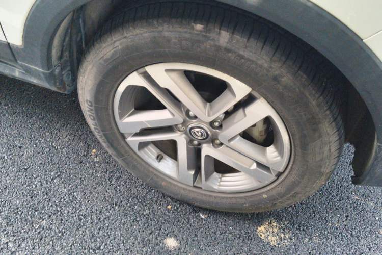 Used CHANGAN CS55 2018 1.5T Automatic Colorful Edition China V Standard Right Front Wheel Hub