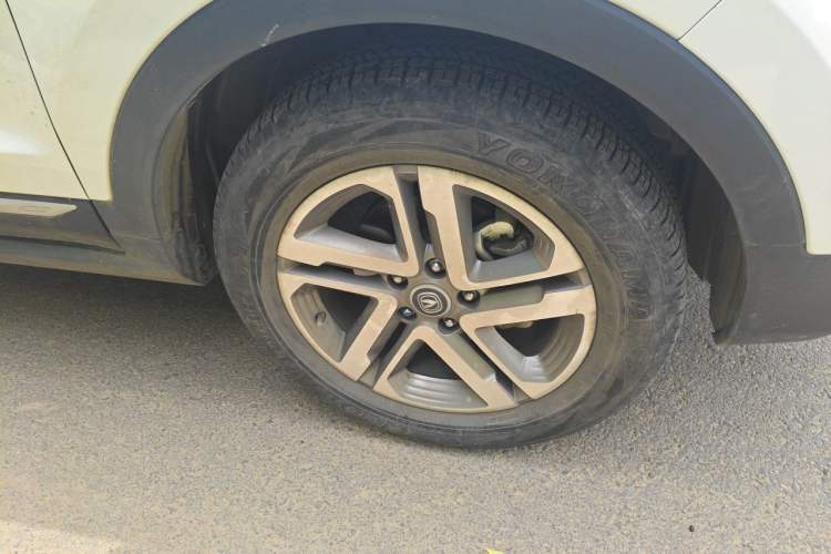 Used CHANGAN CS55 2018 1.5T Automatic Colorful Edition China V Standard Right Front Wheel Hub