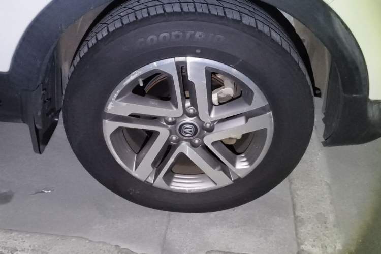 Used CHANGAN CS55 2018 1.5T Manual Colorful Model China V Standard Right Front Wheel Hub