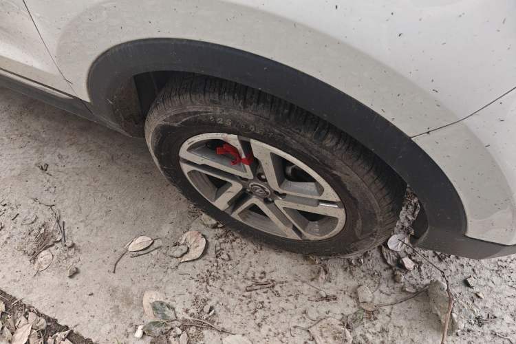 Used CHANGAN CS55 2018 1.5T Manual Colorful Model China V Standard Right Front Wheel Hub