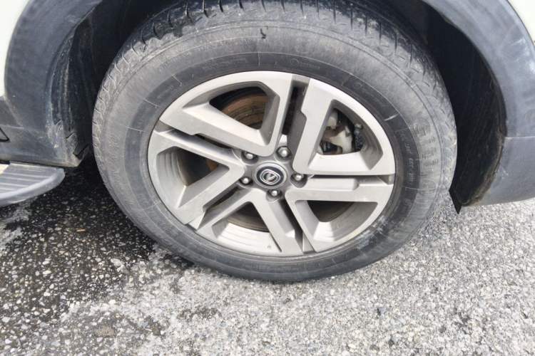 Used CHANGAN CS55 2018 1.5T Automatic Colorful Edition China V Standard Right Front Wheel Hub