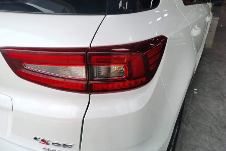 Used CHANGAN CS55 2018 1.5T Automatic Colorful Edition China V Standard Right Rear Taillight