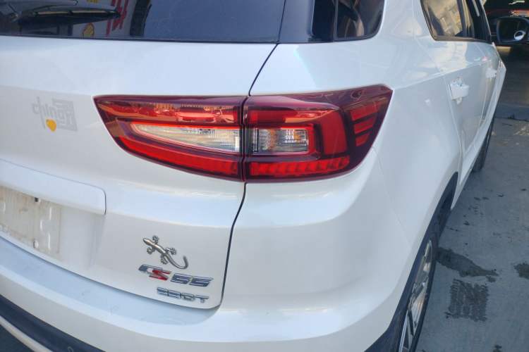 Used CHANGAN CS55 2018 1.5T Automatic Colorful Edition China V Standard Right Rear Taillight
