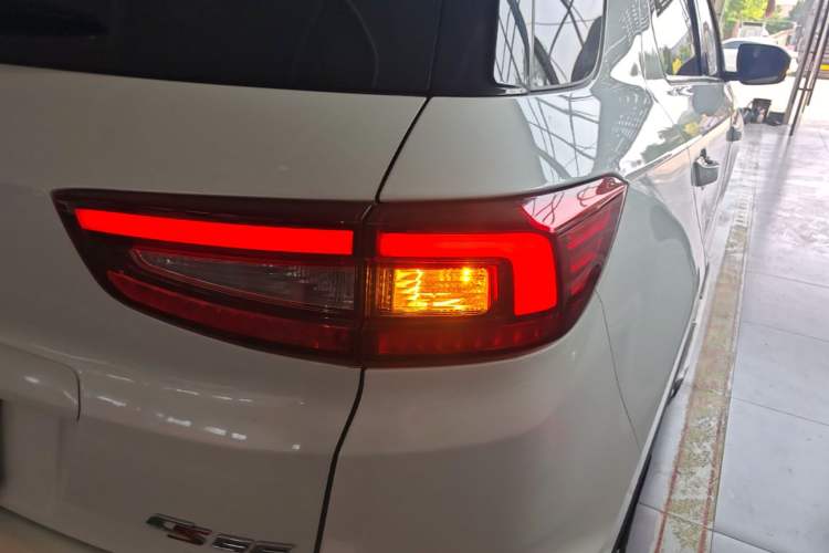 Used CHANGAN CS55 2018 1.5T Manual Colorful Model China V Standard Right Rear Taillight