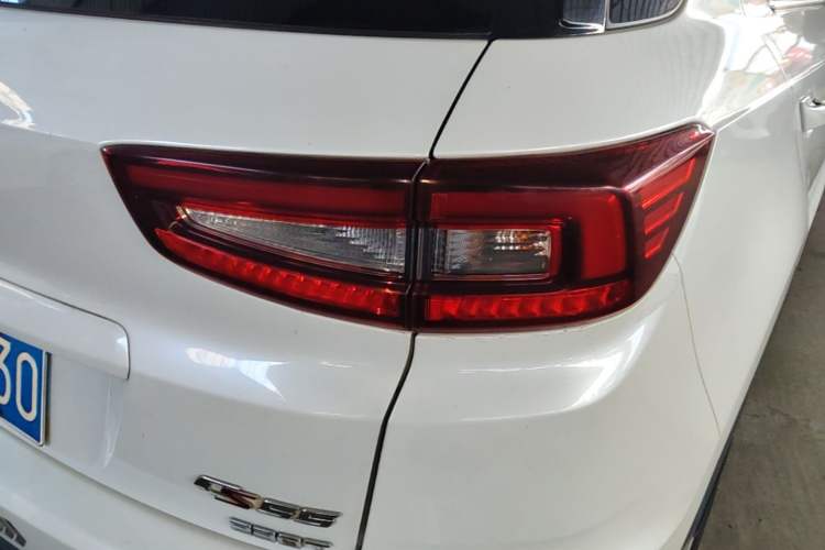 Used CHANGAN CS55 2018 1.5T Automatic Colorful Edition China V Standard Right Rear Taillight