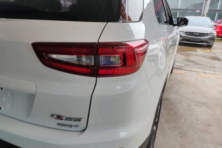 Used CHANGAN CS55 2018 1.5T Automatic Xuan Dong Model China V Standard Right Rear Taillight