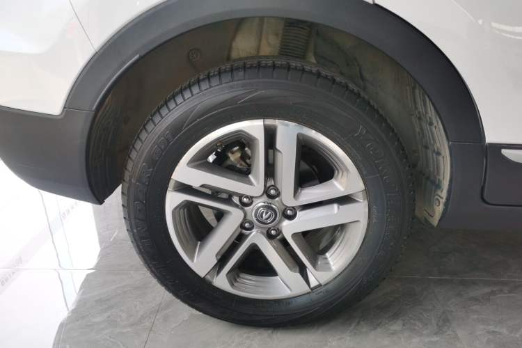 Used CHANGAN CS55 2018 1.5T Automatic Colorful Edition China V Standard Right Rear Wheel Hub