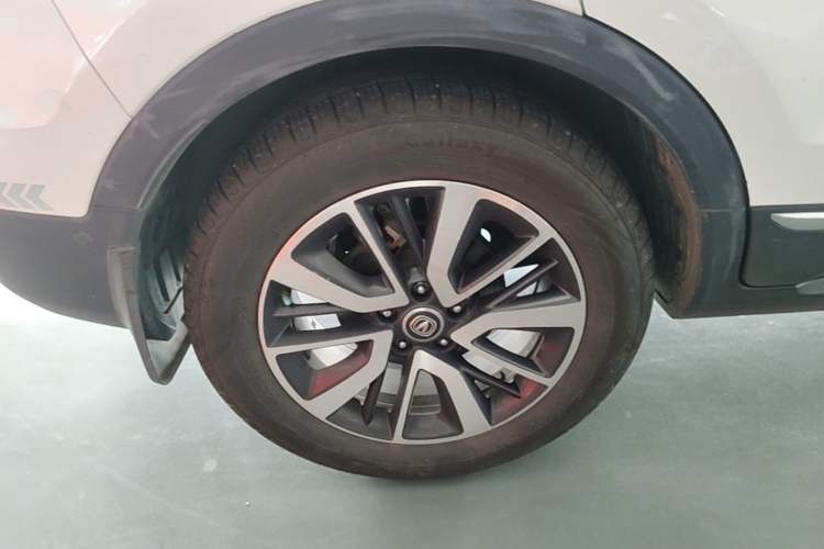 Used CHANGAN CS55 2018 1.5T Automatic Xuanzhi Model China V Standard Right Rear Wheel Hub