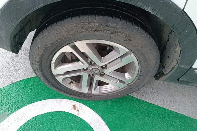 Used CHANGAN CS55 2018 1.5T Manual Colorful Model China V Standard Right Rear Wheel Hub