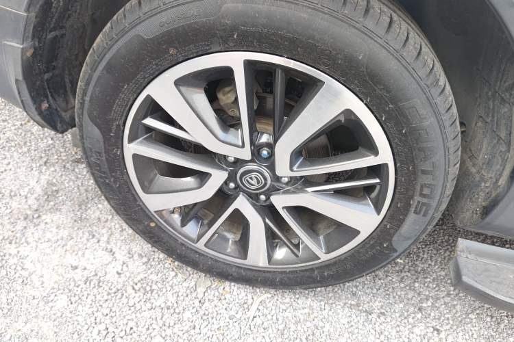 Used CHANGAN CS55 2018 1.5T Automatic Xuan Dong Model China V Standard Right Rear Wheel Hub