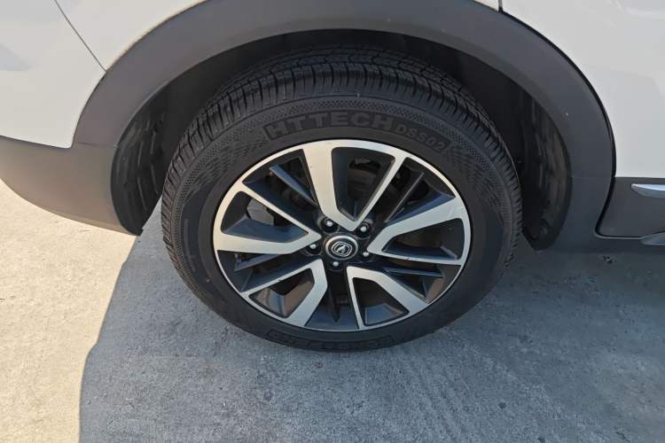 Used CHANGAN CS55 2018 1.5T Automatic Cool Edition China V standard Right Rear Wheel Hub