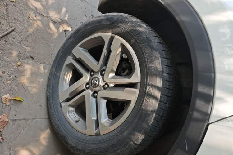 Used CHANGAN CS55 2018 1.5T Automatic Colorful Edition China V Standard Right Rear Wheel Hub