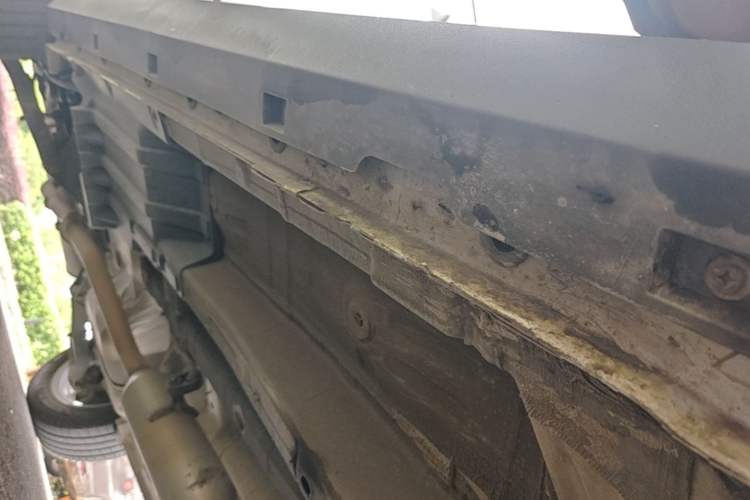 Used CHANGAN CS55 2018 1.5T Automatic Colorful Edition China V Standard Right Side Sill