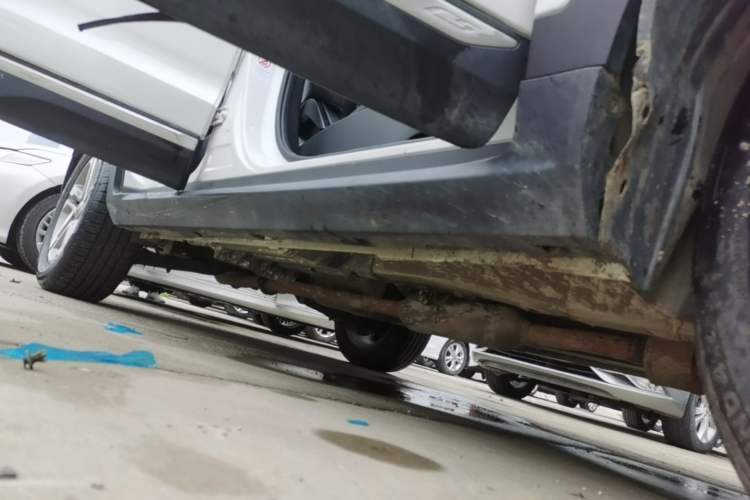 Used CHANGAN CS55 2018 1.5T Automatic Colorful Edition China V Standard Right Side Sill