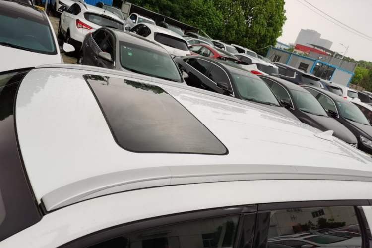 Used CHANGAN CS55 2018 1.5T Automatic Colorful Edition China V Standard Roof