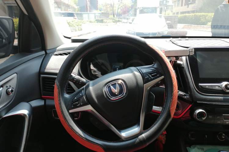 Used CHANGAN CS55 2018 1.5T Automatic Xuan Dong Model China V Standard Steering Wheel