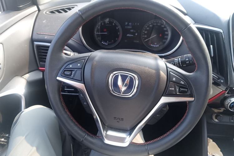 Used CHANGAN CS55 2018 1.5T Automatic Colorful Edition China V Standard Steering Wheel