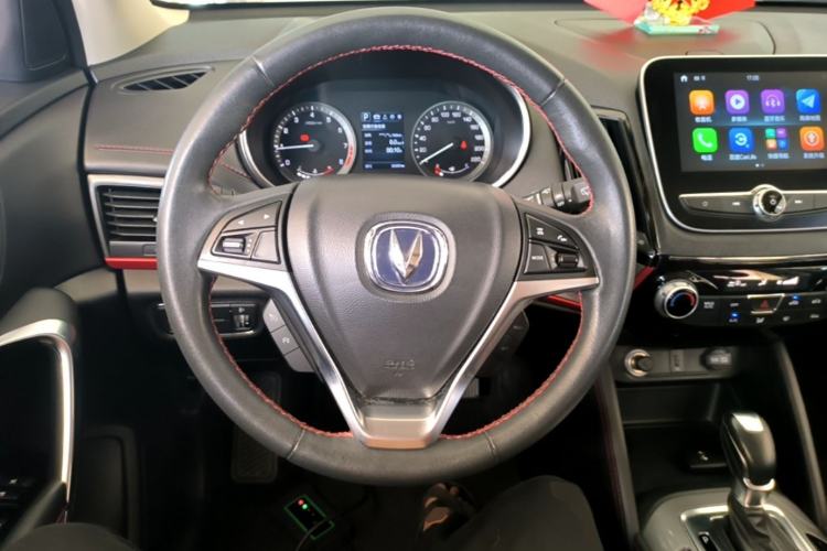 Used CHANGAN CS55 2018 1.5T Automatic Colorful Edition China V Standard Steering Wheel