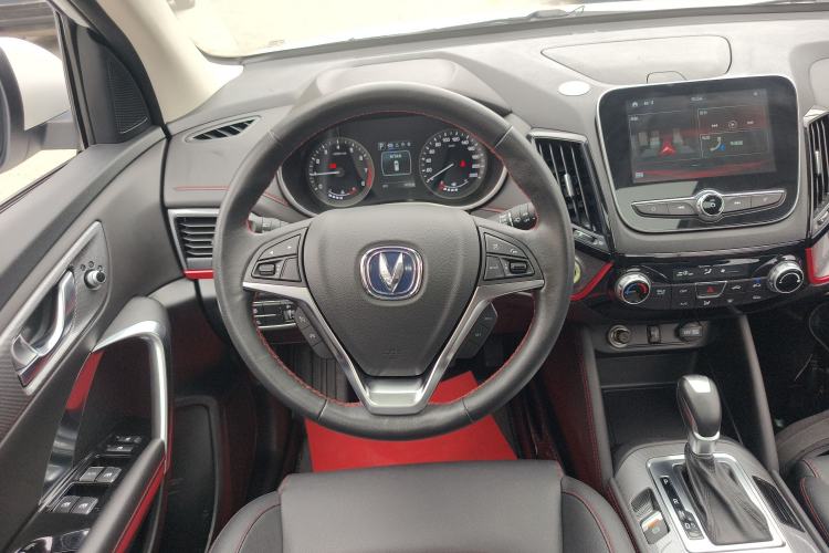 Used CHANGAN CS55 2018 1.5T Automatic Colorful Edition China V Standard Steering Wheel