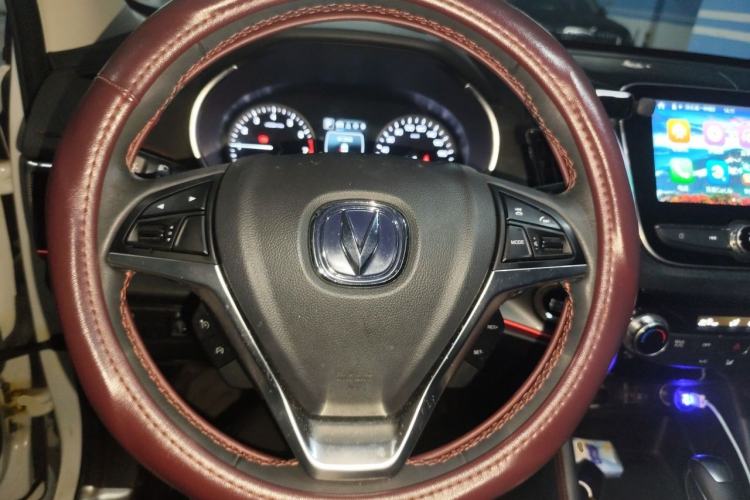 Used CHANGAN CS55 2018 1.5T Automatic Colorful Edition China V Standard Steering Wheel