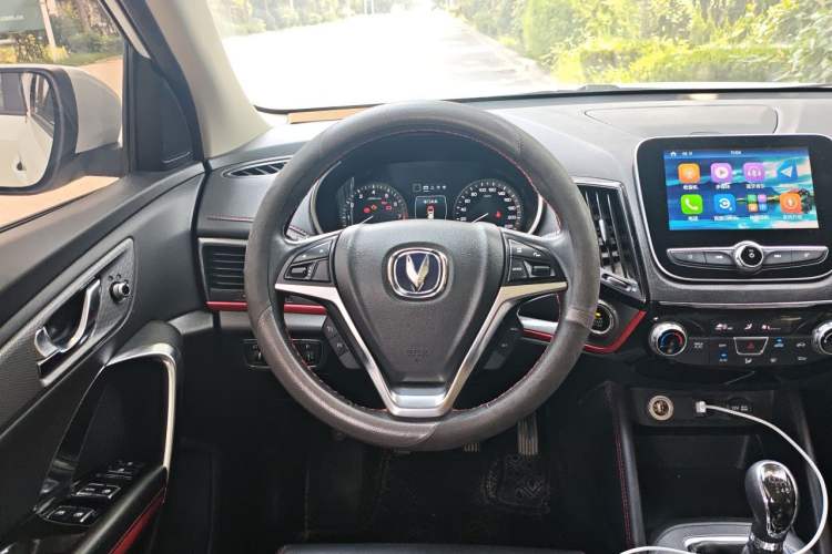 Used CHANGAN CS55 2018 1.5T Manual Xuan Dong Model China V Standard Steering Wheel
