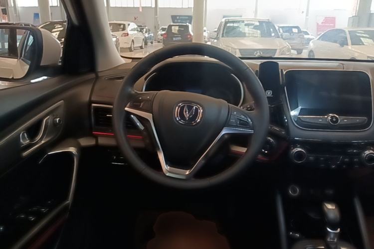 Used CHANGAN CS55 2018 1.5T Automatic Colorful Edition China V Standard Steering Wheel