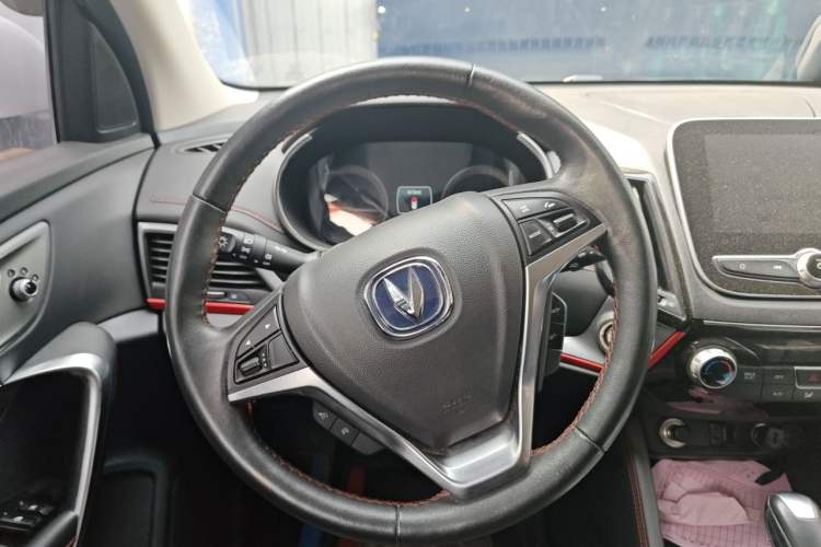 Used CHANGAN CS55 2018 1.5T Automatic Colorful Edition China V Standard Steering Wheel