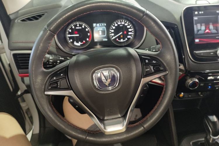 Used CHANGAN CS55 2018 1.5T Automatic Colorful Edition China V Standard Steering Wheel